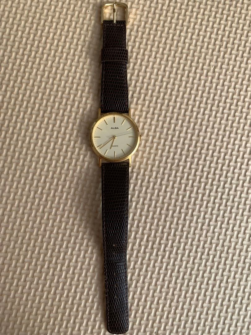 ALBA ゴールド ブラック レザーバンド 時計