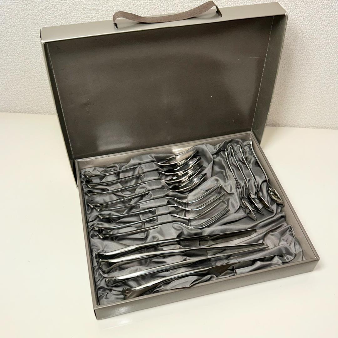 ●ANGELA CUMMINGS 1996年花椿CLUB感謝品 カトラリーセット