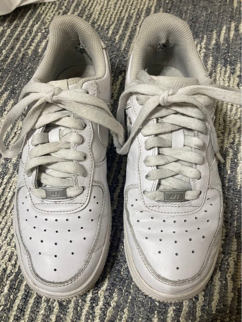 Nike Air Force 1 ホワイトスニーカー