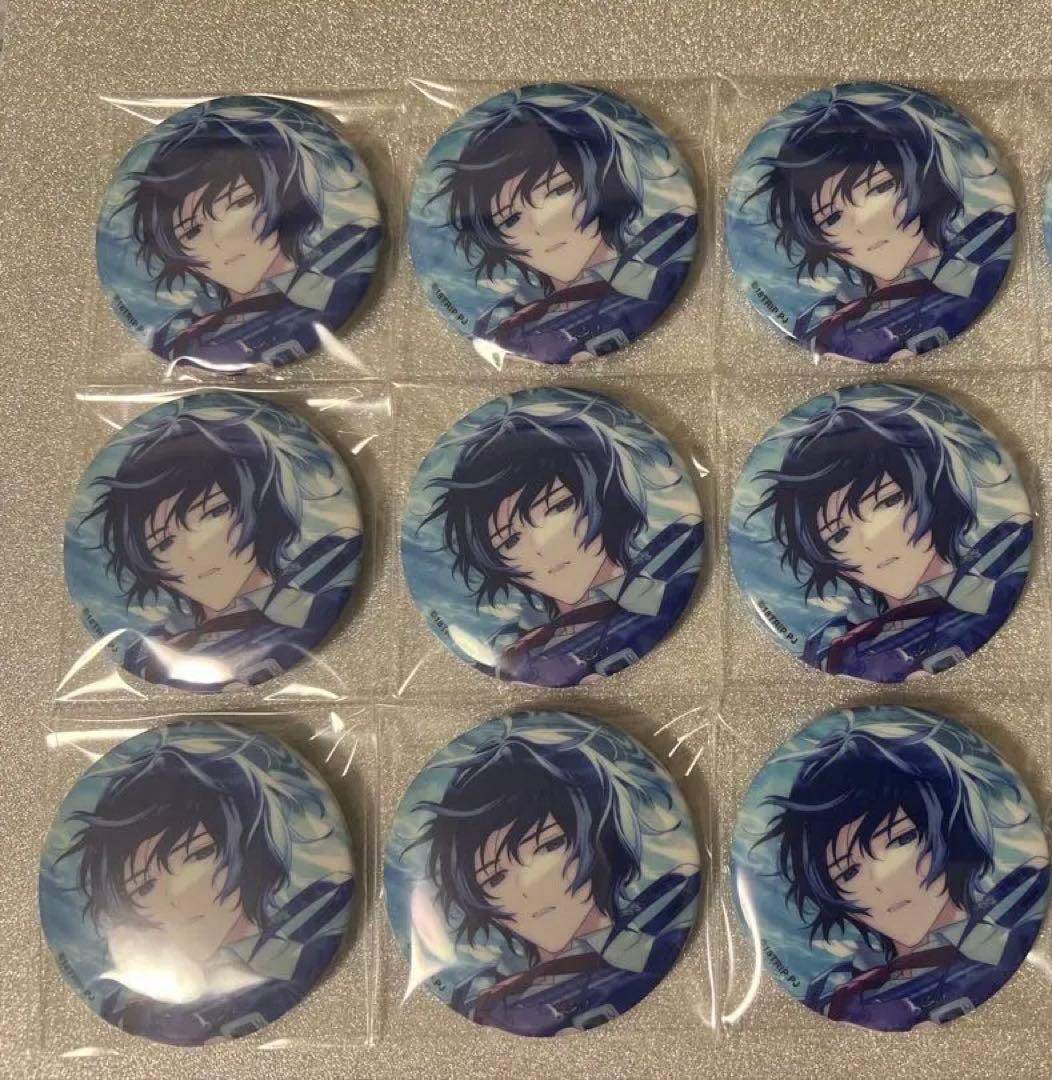 エイトリ　18trip 衣川季肋　バッジコレクション　缶バッジ