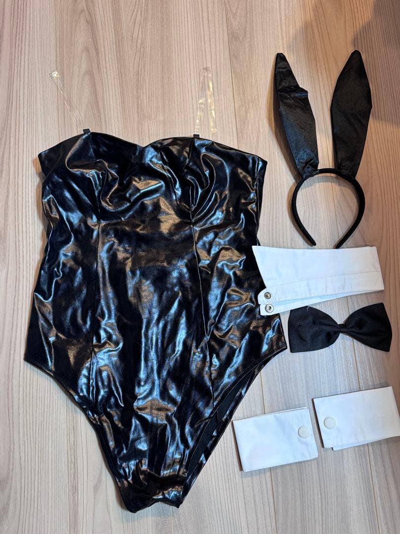 バニーガールコスチューム 黒 光沢