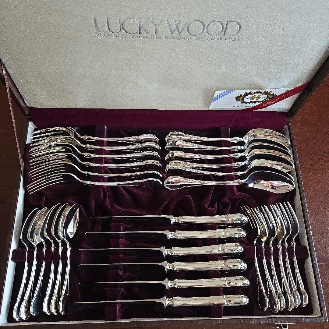 LUCKY WOOD E.P.N.S 高級洋白銀器　ディナーセット 30pc