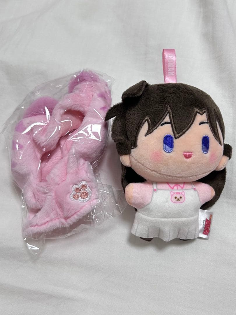 【最終値下げ】毛利蘭　中国限定　公式 名探偵コナン　蘭 ぬいぐるみ マスコット