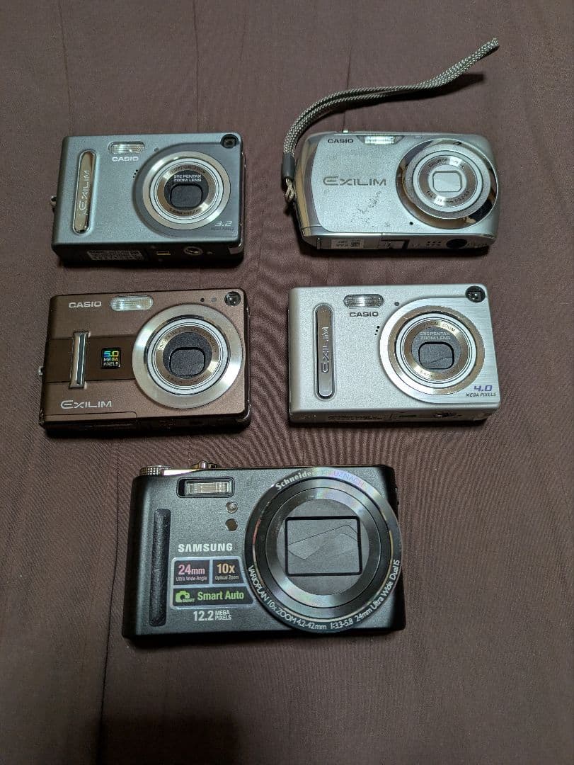d*2様 デジカメ　5点セット　CASIO　SAMSUNG
