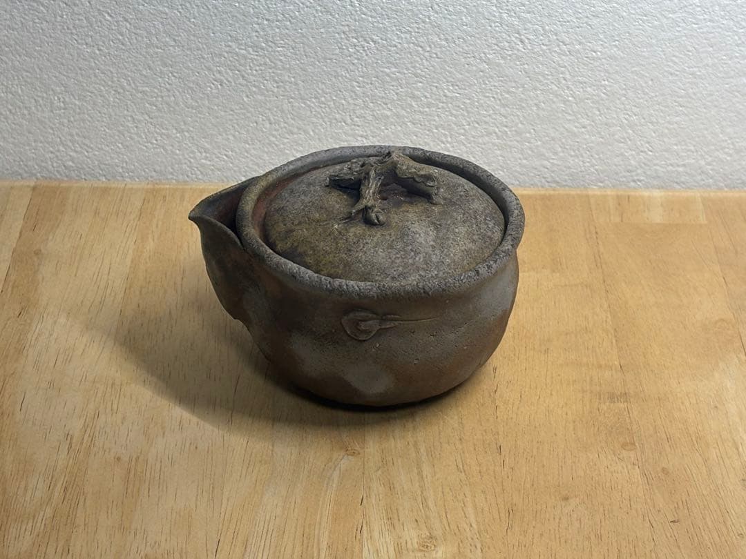 82.備前焼 宝瓶 登り窯 梅 うめ 手びねり 急須
