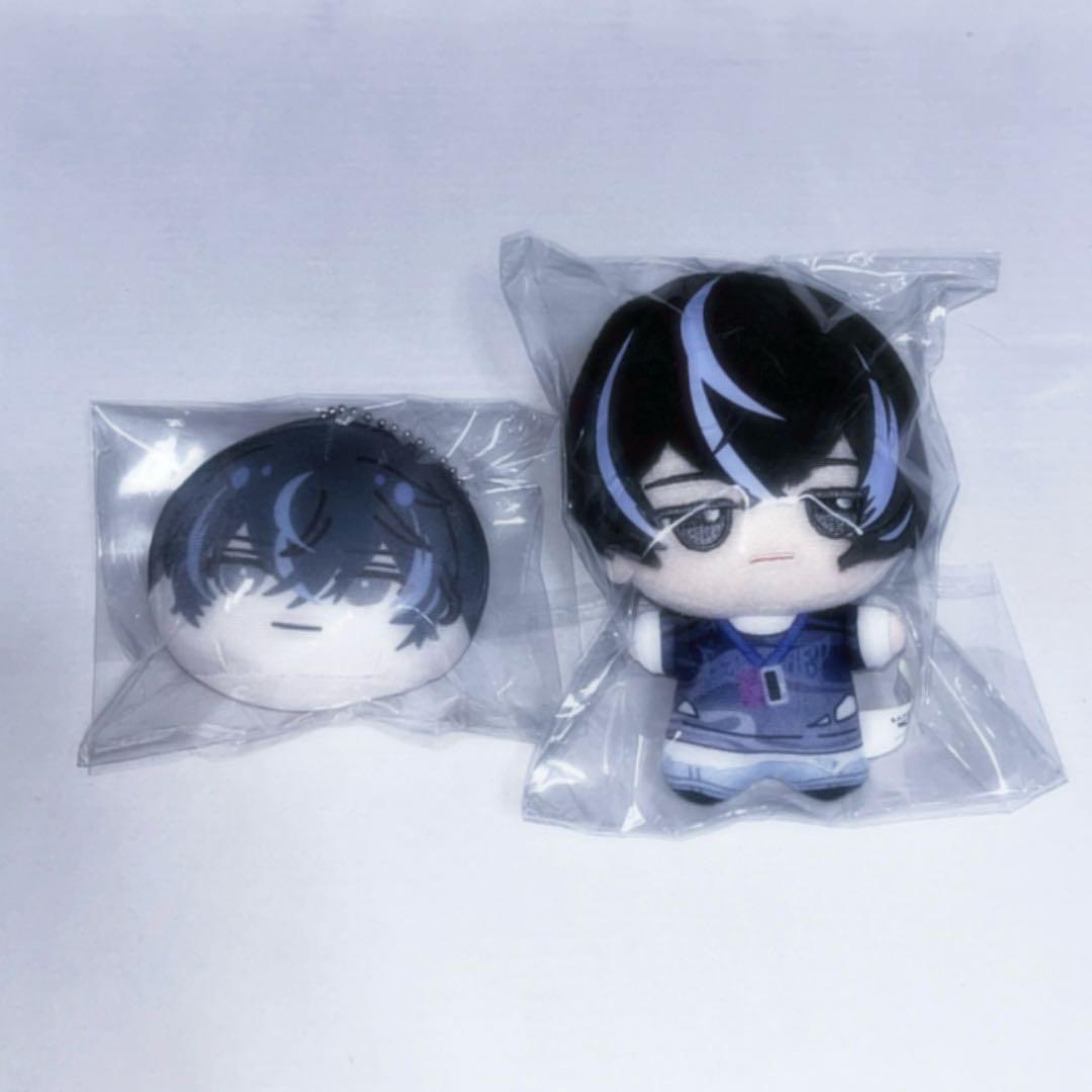 18TRIP エイトリ 衣川 季肋 ちびぐるみ おまんじゅう 缶バッジ アクスタ