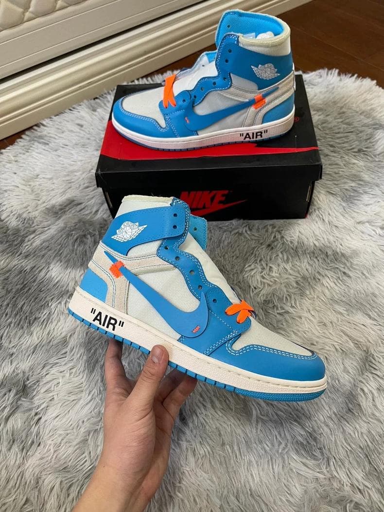 Off-White × Nike Air Jordan 1 UNC
