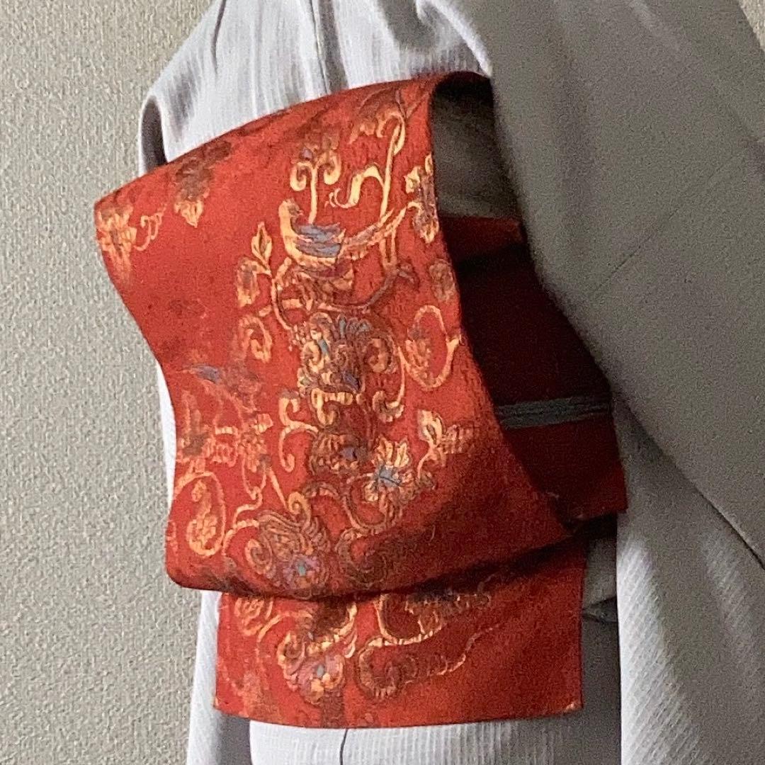 美品 九寸名古屋帯 赤系 金糸 葡萄唐草花鳥文様 by メルカリ
