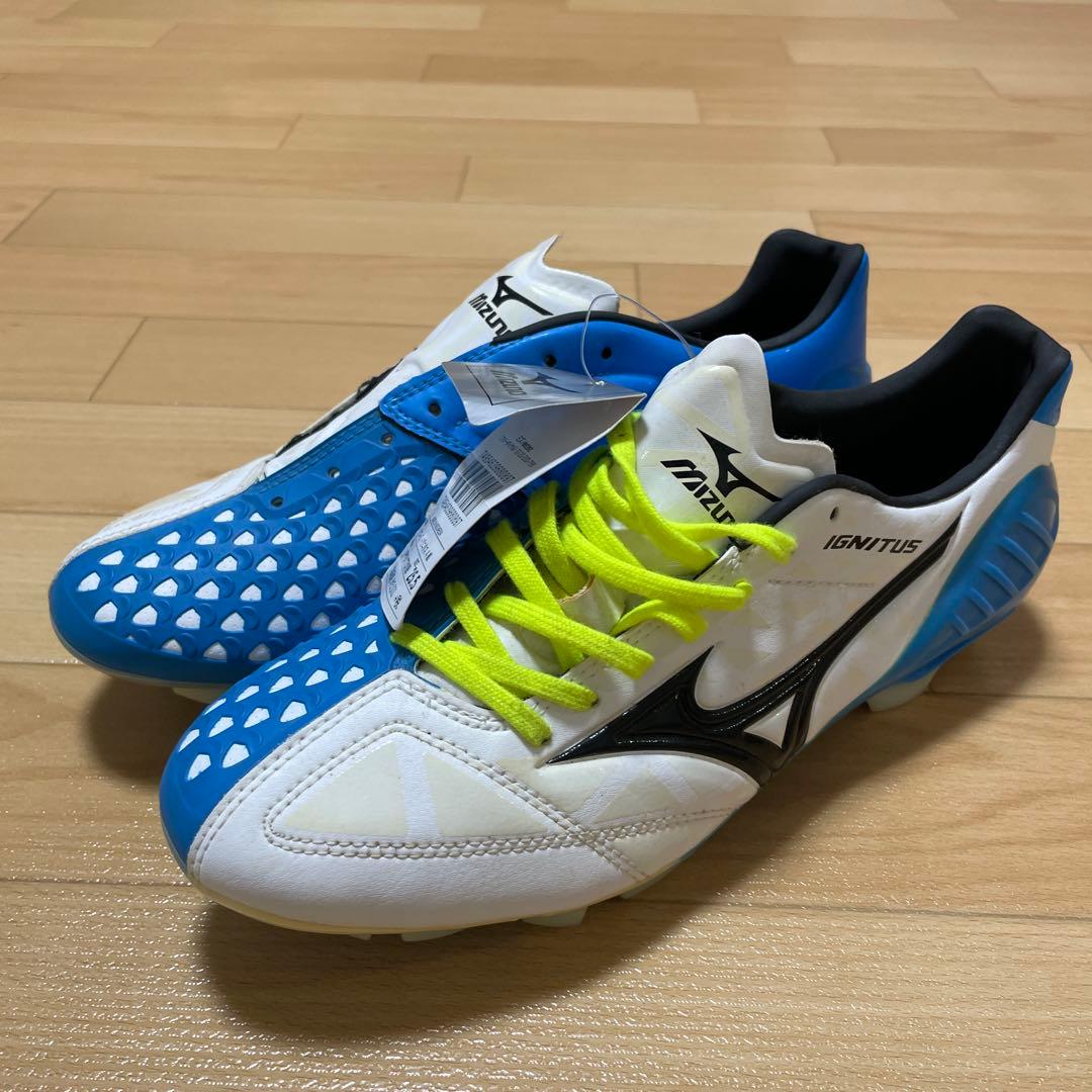 新品未使用 激レア ミズノ ウェーブイグニタス4 MD 廃盤 スパイク サッカー