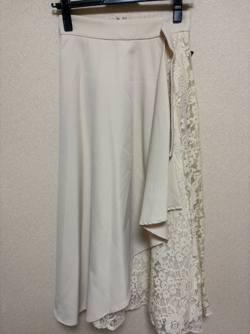 アラマンダ レーススカート