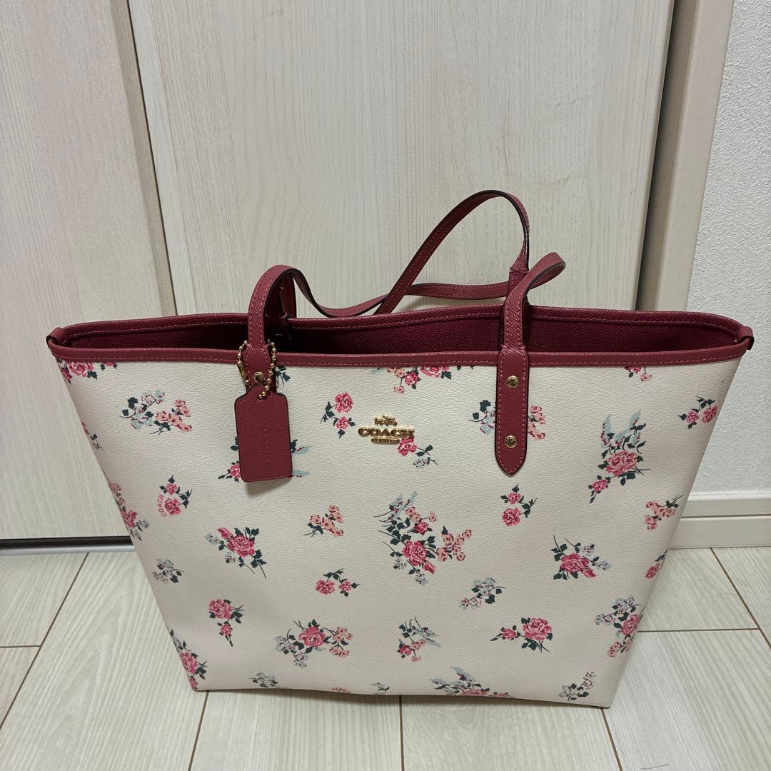 COACH フラワープリント トートバッグ リバーシブル