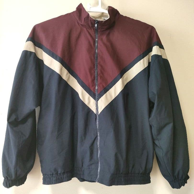 チャンピオン Champion Vライン 切り替え ウィンドブレーカー ナイロン