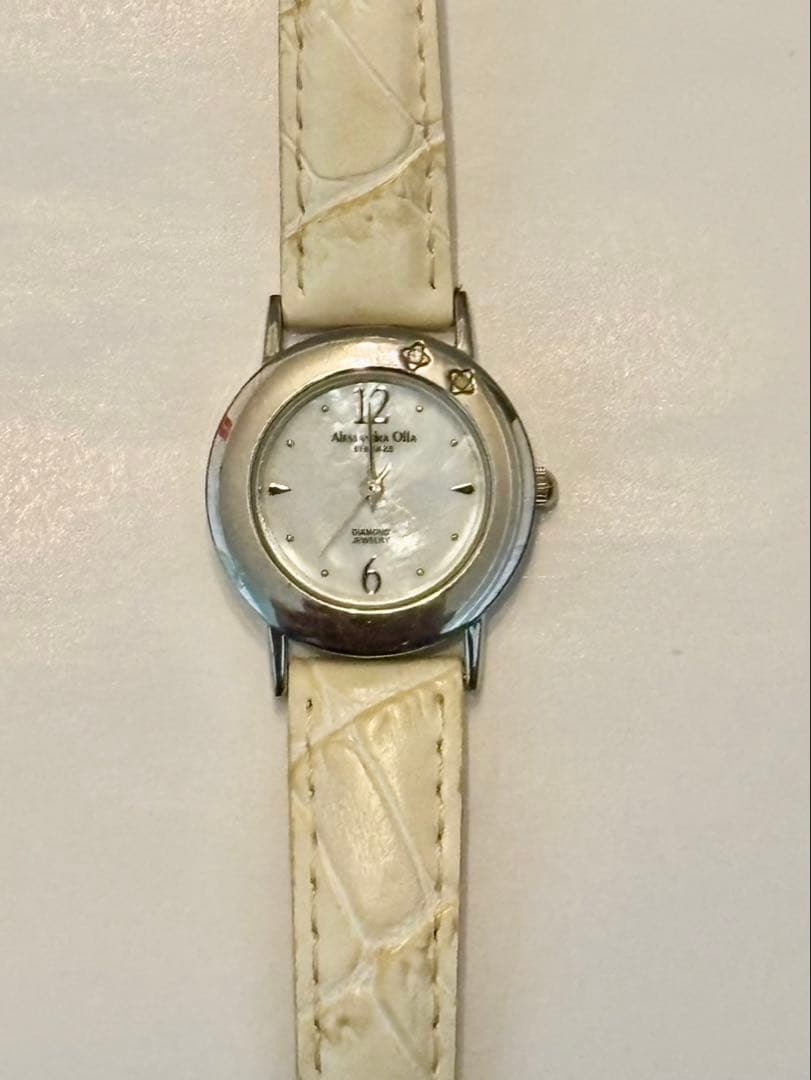 Alessandra Olla 腕時計