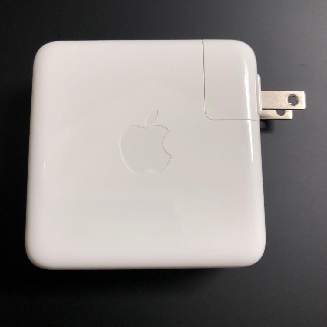 太陽様　専用　純正 Apple 61W USB-C 電源アダプタ [A1947]