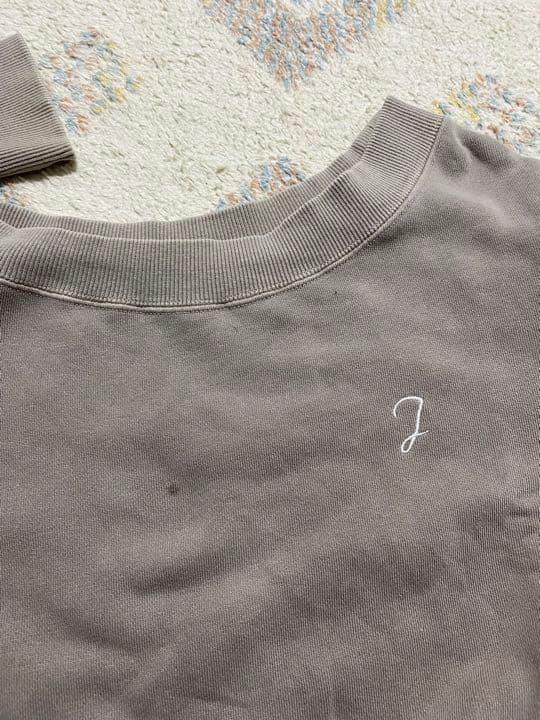 juemi ピグメント　オフショルトレーナー　訳あり