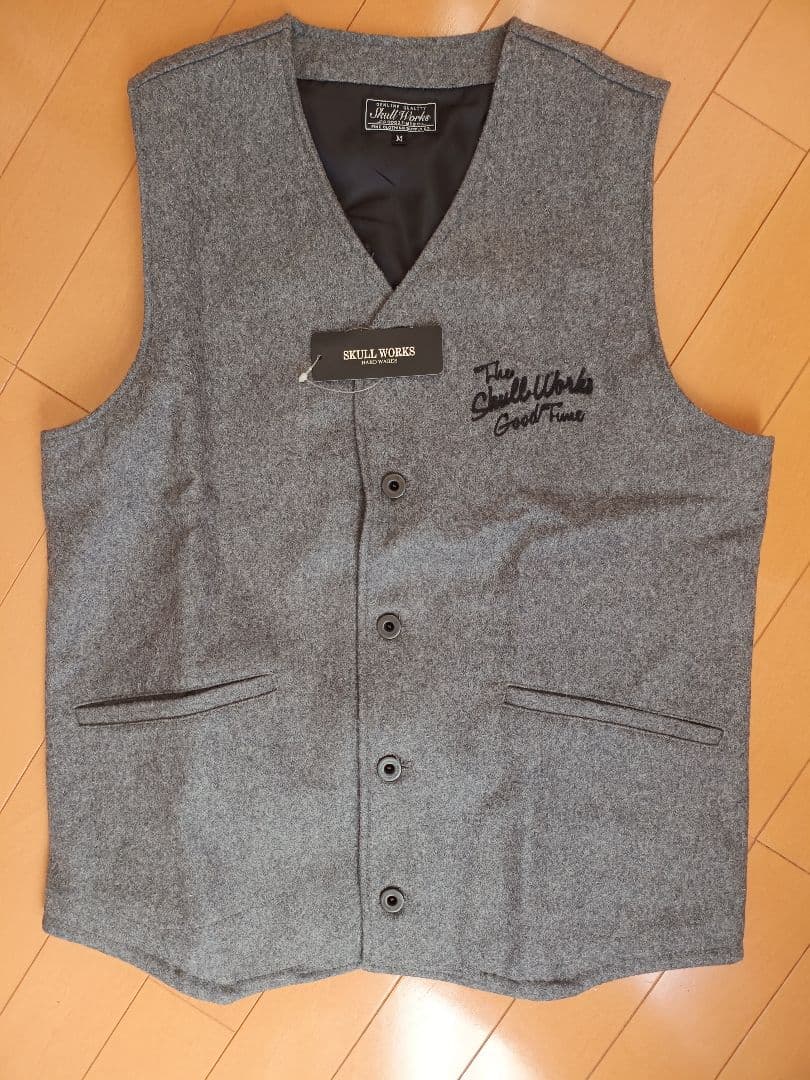 新品未使用　Skull Works スカルワークス ベスト　Mサイズ　タグ付