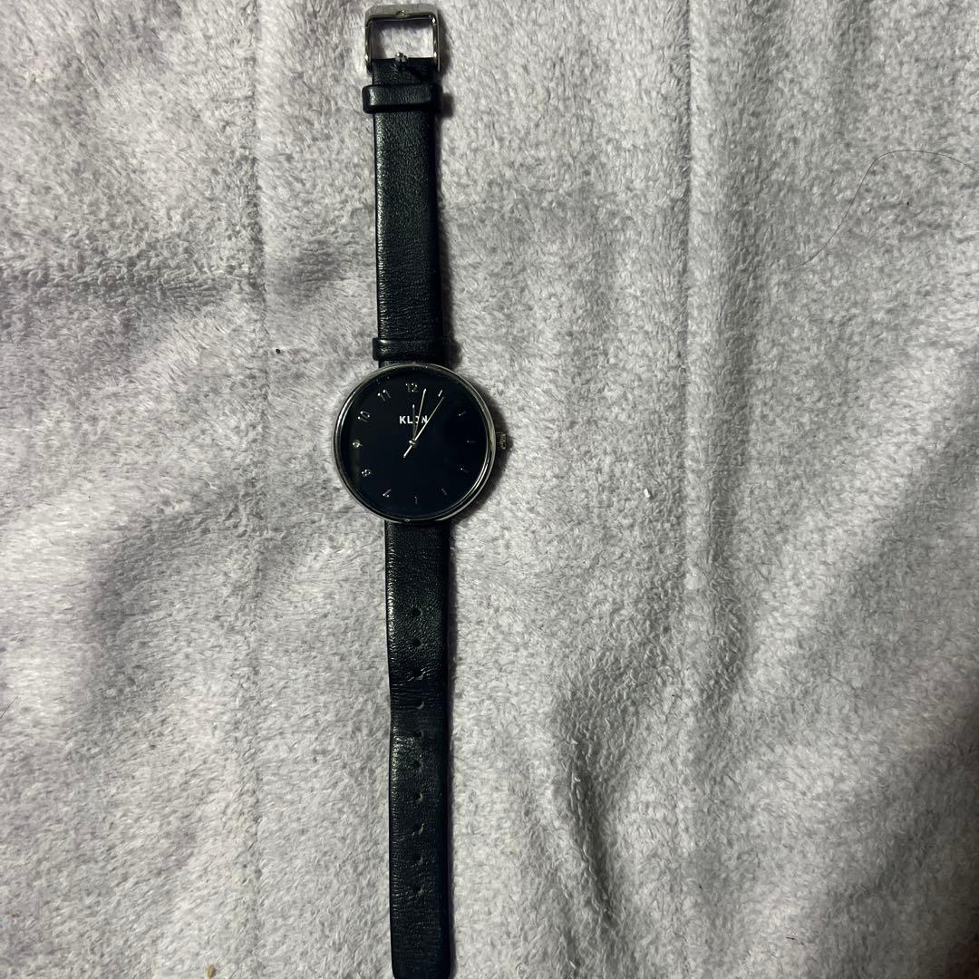 KLON ブラック アナログ腕時計 by メルカリ