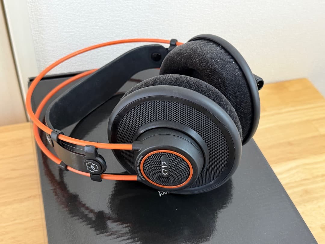AKG K712 PRO 開放型 ヘッドホン 元箱 ケーブル2本 付属品あり
