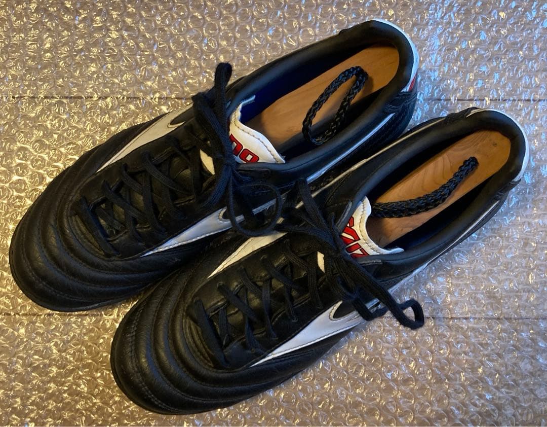MIZUNO MORELIA サッカートレーニングシューズ