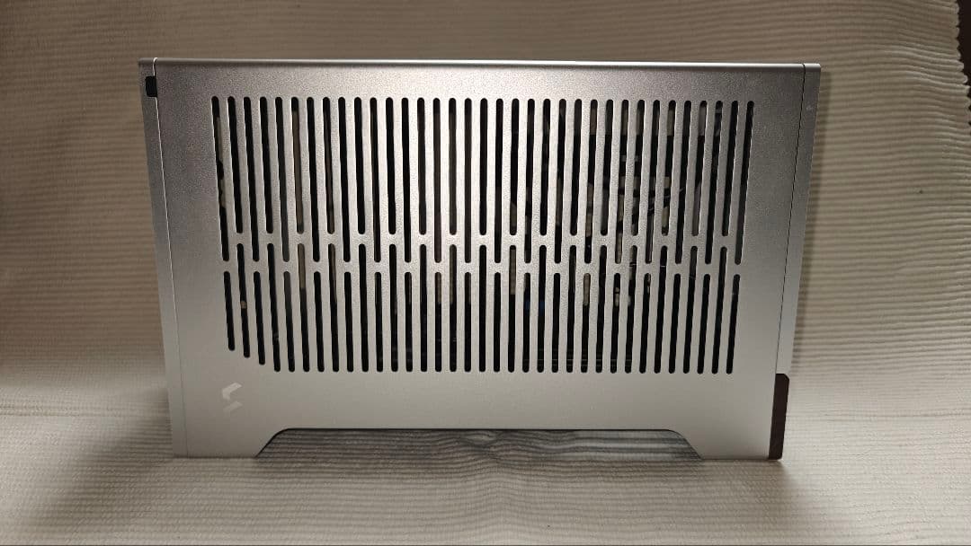 FractalDesign Terra Silver + AN600