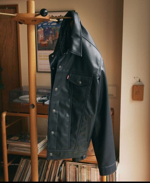 JAPAN LIMITED LEATHER TRUCKER JACKET by メルカリ