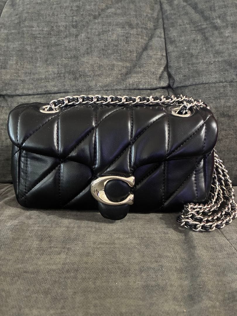 COACHタビー 20 キルティング ショルダーバッグ