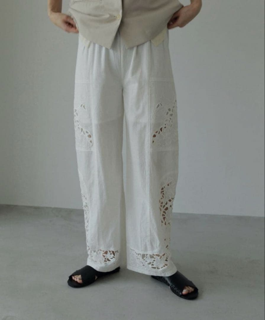 anuke Cutwork Lace Pants