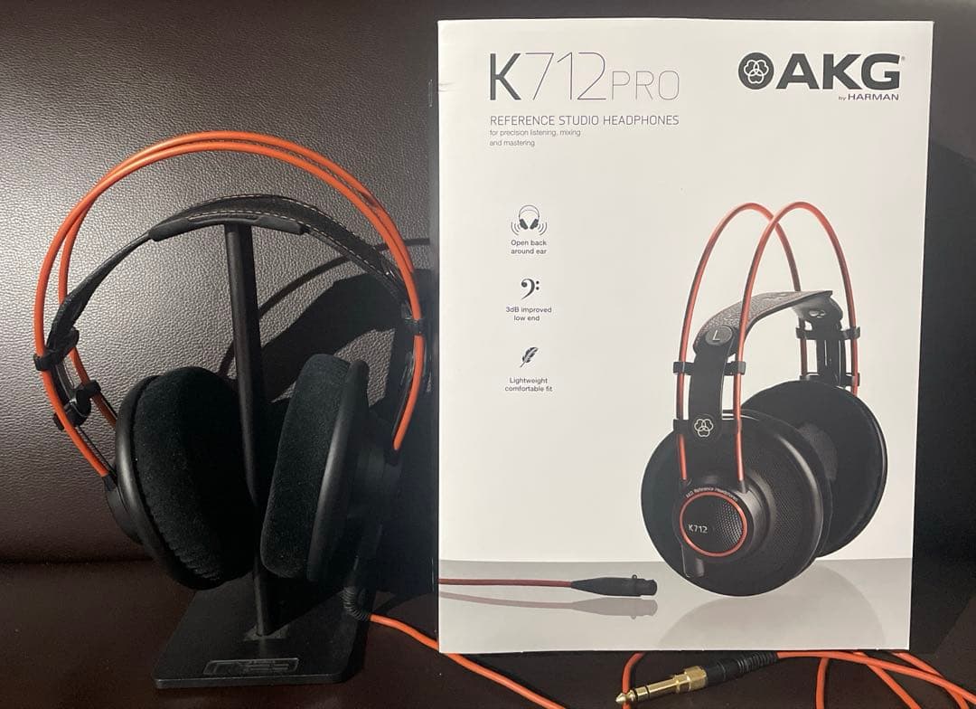 AKG K712 PRO 元箱、付属品付き