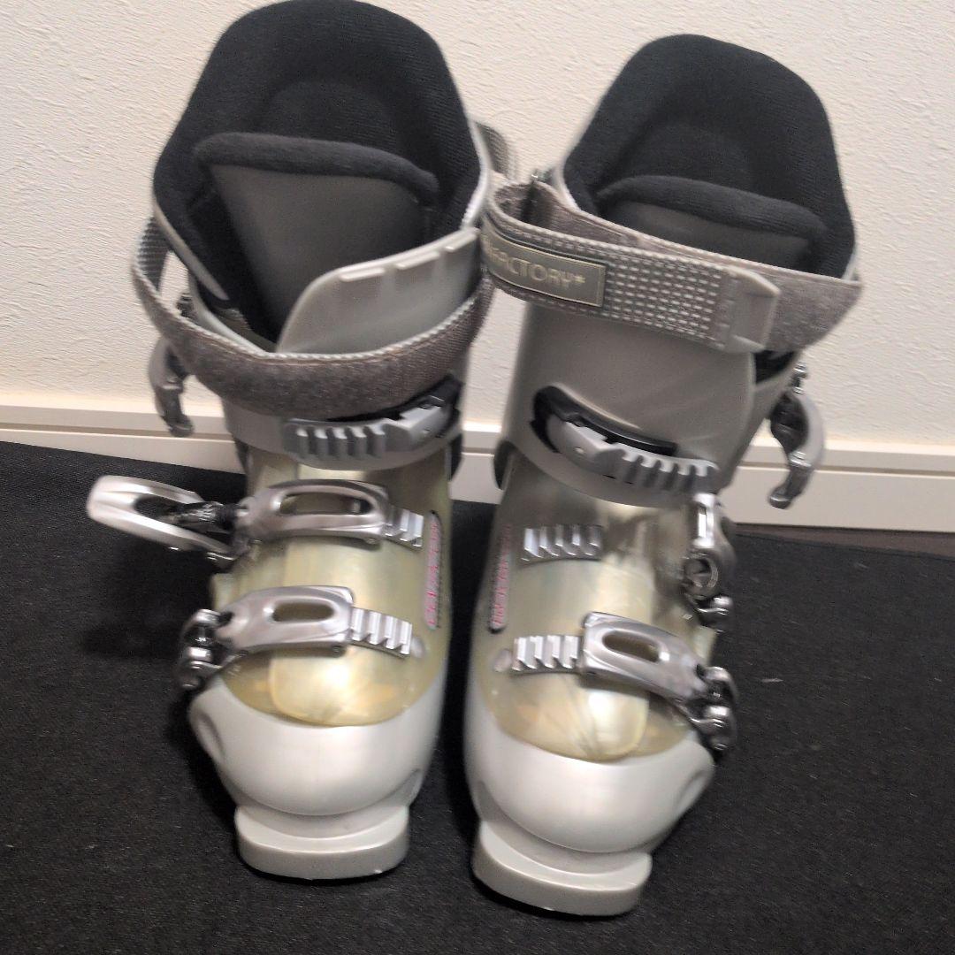 GEN FACTORY Carve5L* シルバー 女性用スキーブーツ