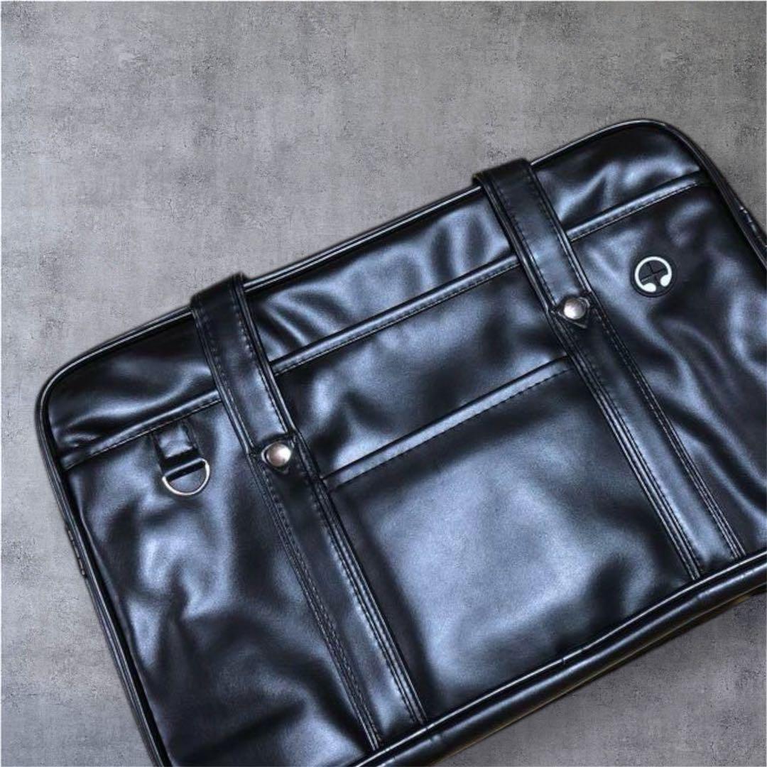 スクールバッグ 高校生 女子 通学 ボストンバッグ 合皮 大容量 軽量 男女　黒