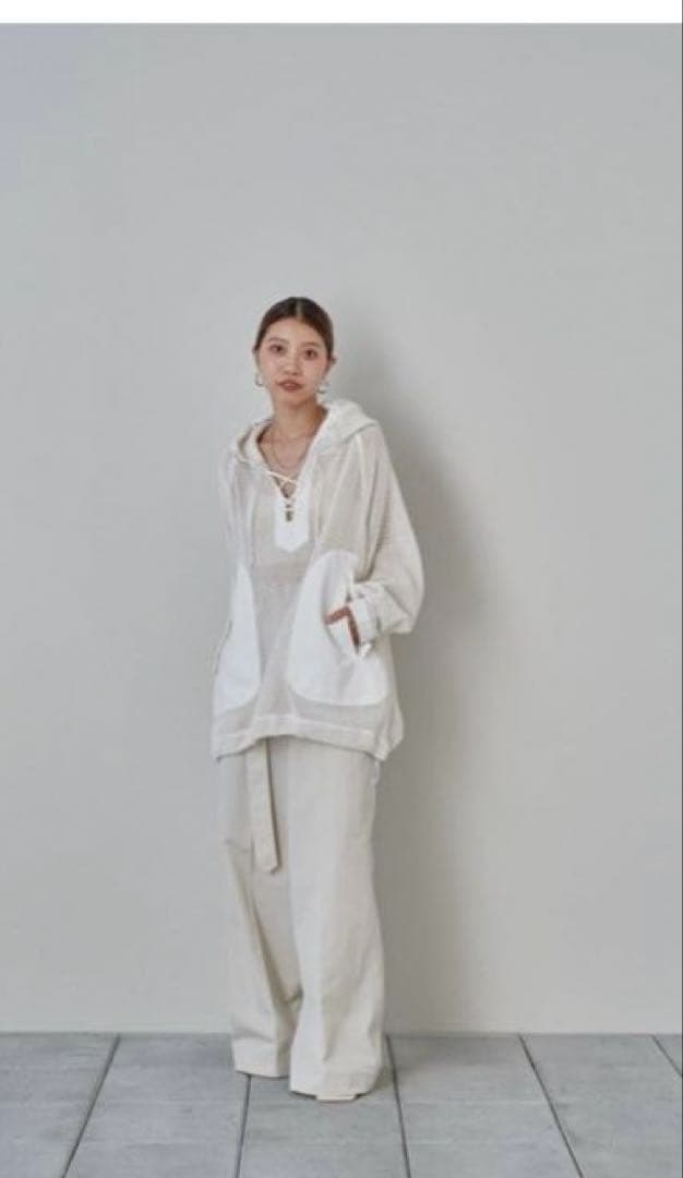 トゥデイフル　Mesh Anorak Parka