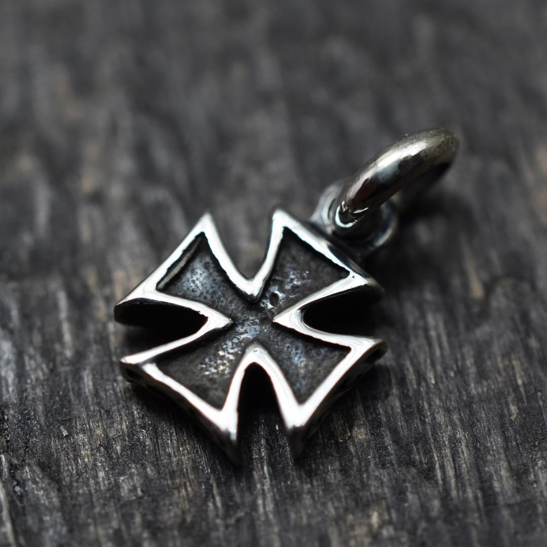 Silver925製　S size アイアンクロス チャーム シルバー925