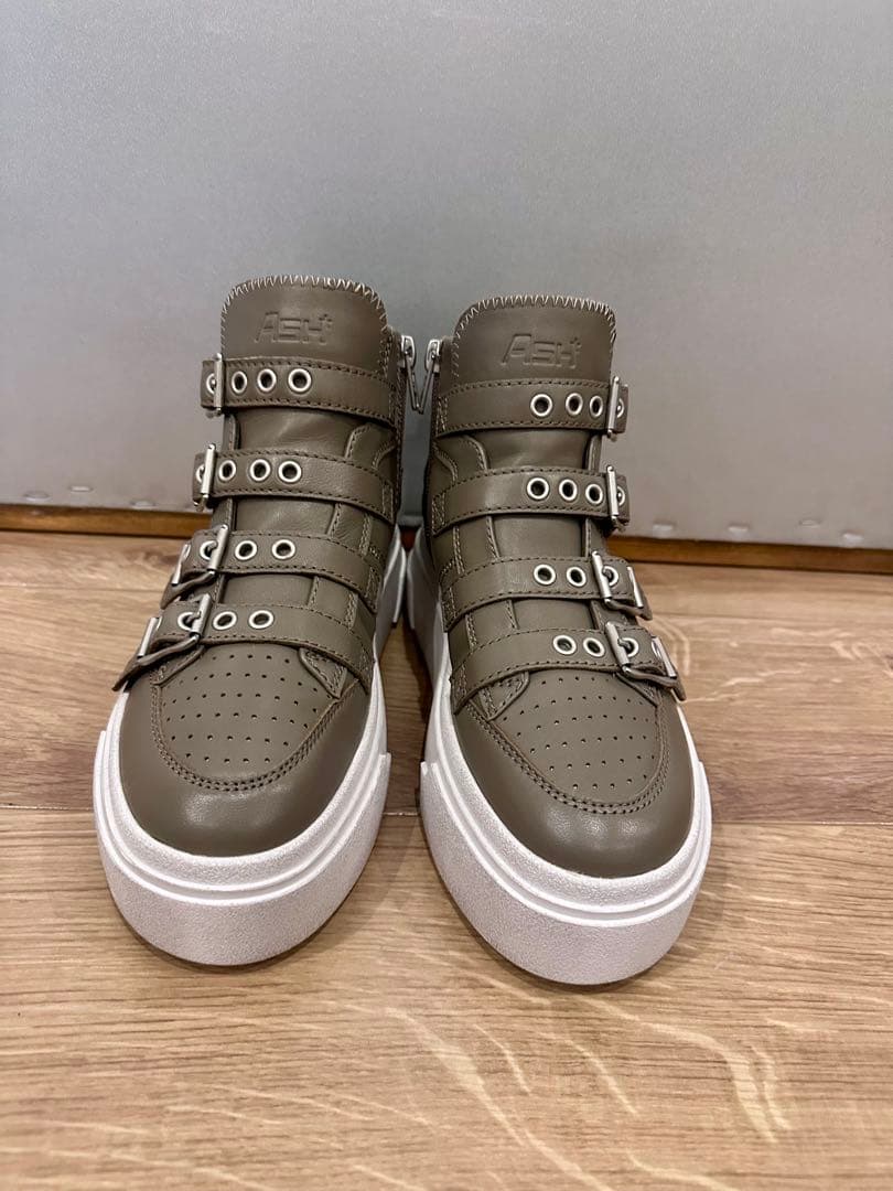 新品♪ASH アッシュ STARMOON BUCKLE 厚底スニーカー 23cm