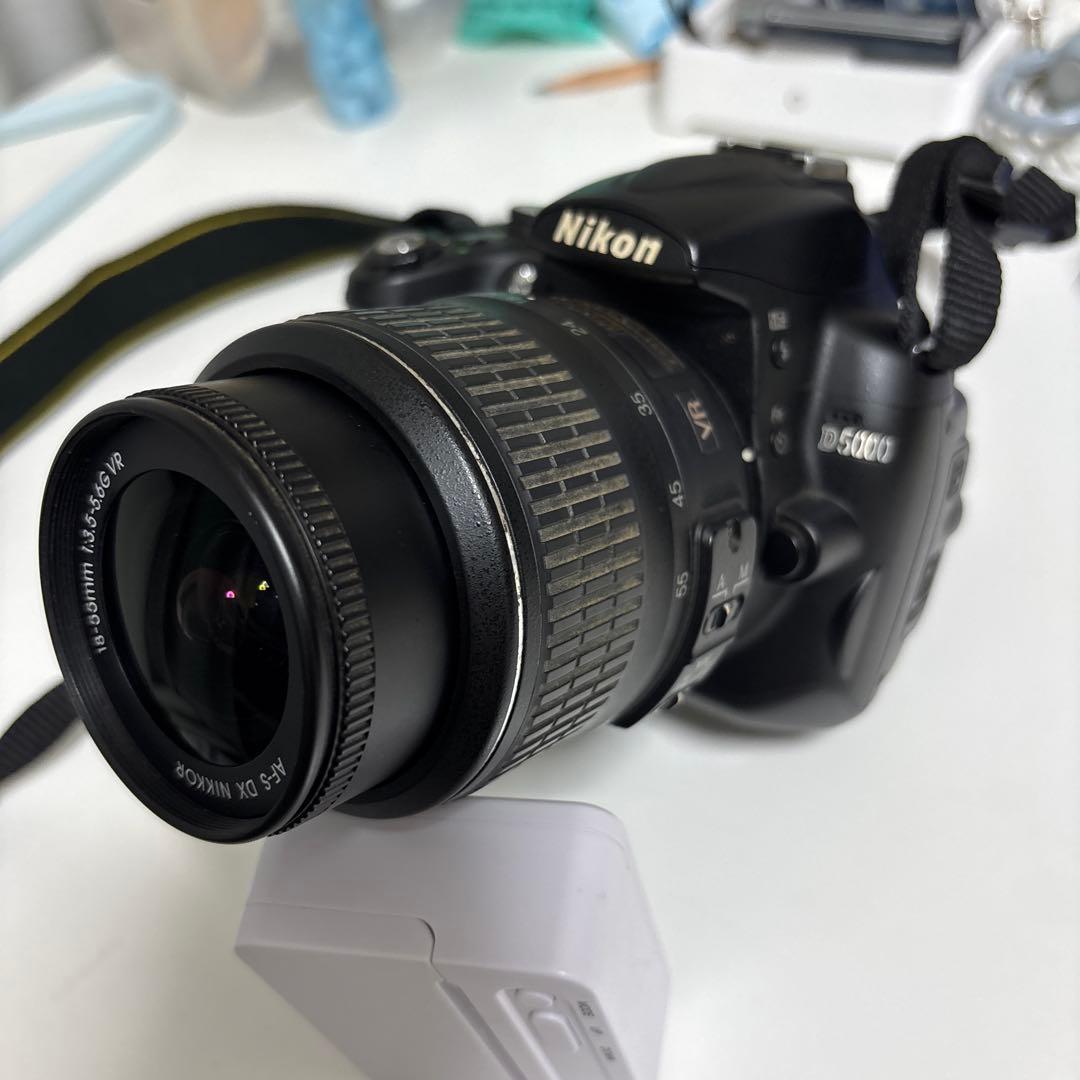 【良品】NikonD5000 vrキット 初心者用