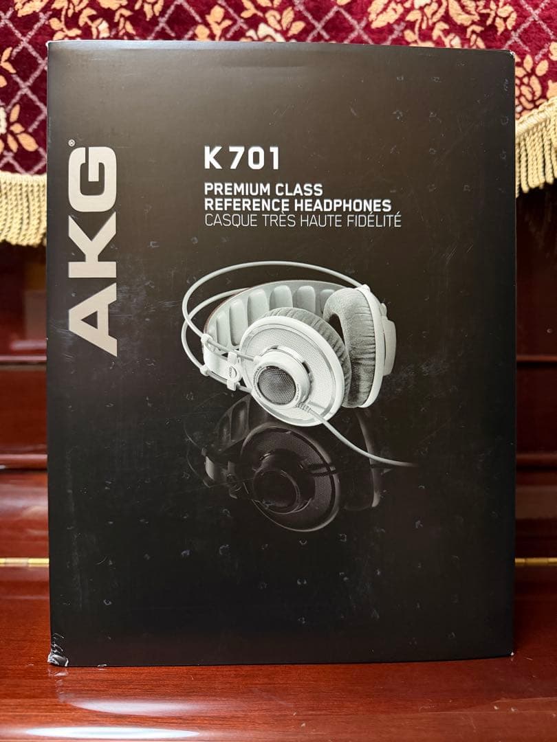 AKG K701 プレミアムクラス リファレンスヘッドホン(オーストリア製)