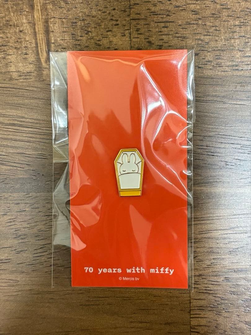 ミッフィー展 miffy 70周年 ピンバッジ