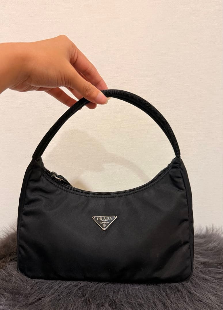 PRADA プラダ ナイロン ハンドバッグ ブラック