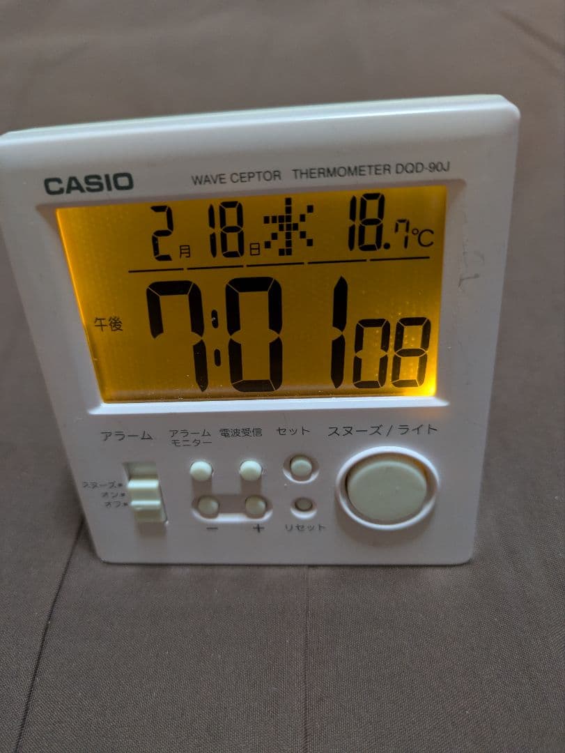 CASIO DQD-90J 温度計付き置時計