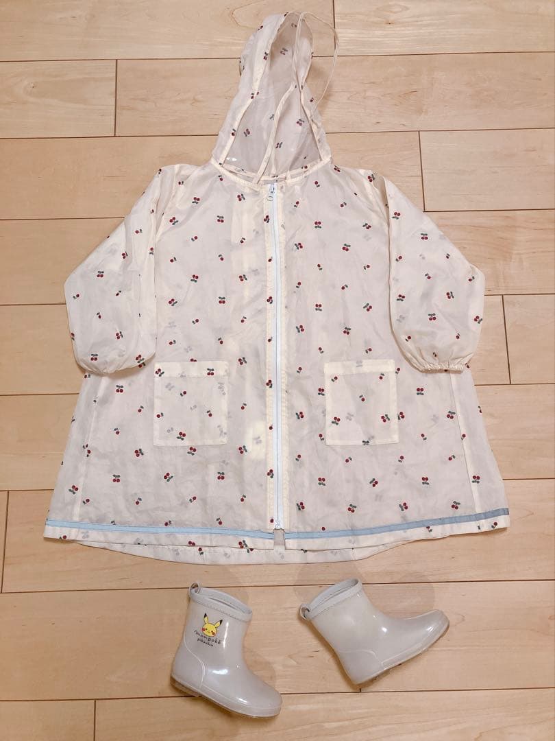 レインコートM(100-110)&レインブーツ15cm プティマイン　モンポケ