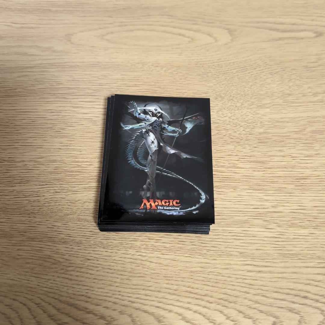 MTG カードスリーブ　アトラクサ　30枚
