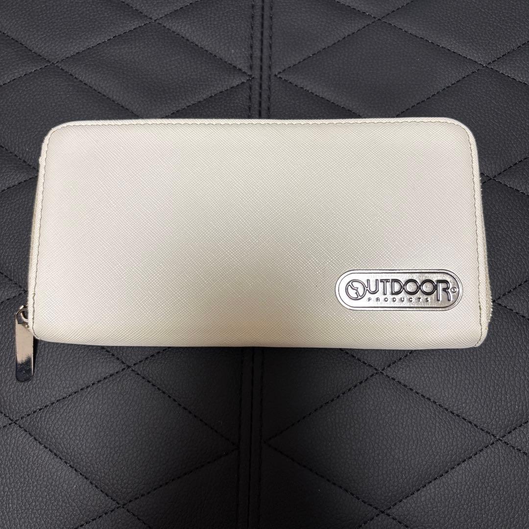 OUTDOOR PRODUCTS ホワイト 長財布