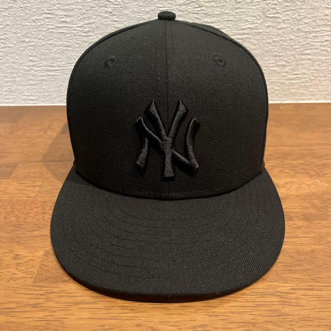 59FIFTY ニューヨーク・ヤンキース ブラック × ブラック　7 3/8
