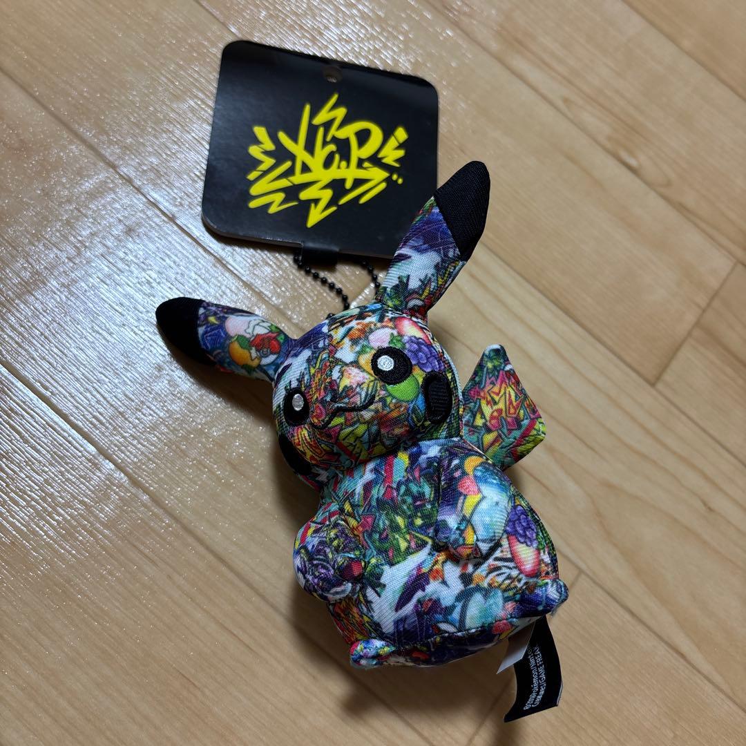 渋谷限定　ピカチュウ　ぬいぐるみ