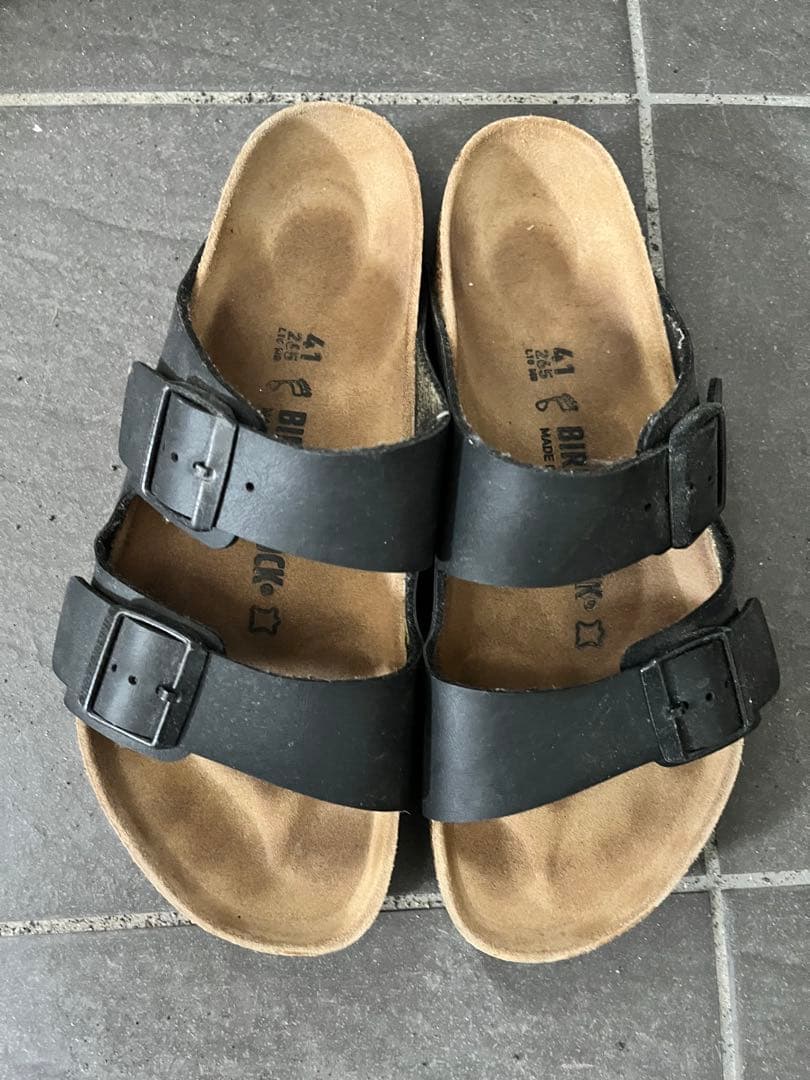 BIRKENSTOCK ブラック サンダル 41サイズ　アリゾナ