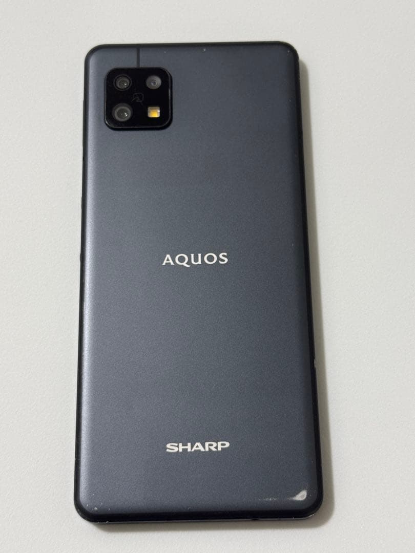AQUOS sense6s SH-RM19s SIMフリー 画面割れ