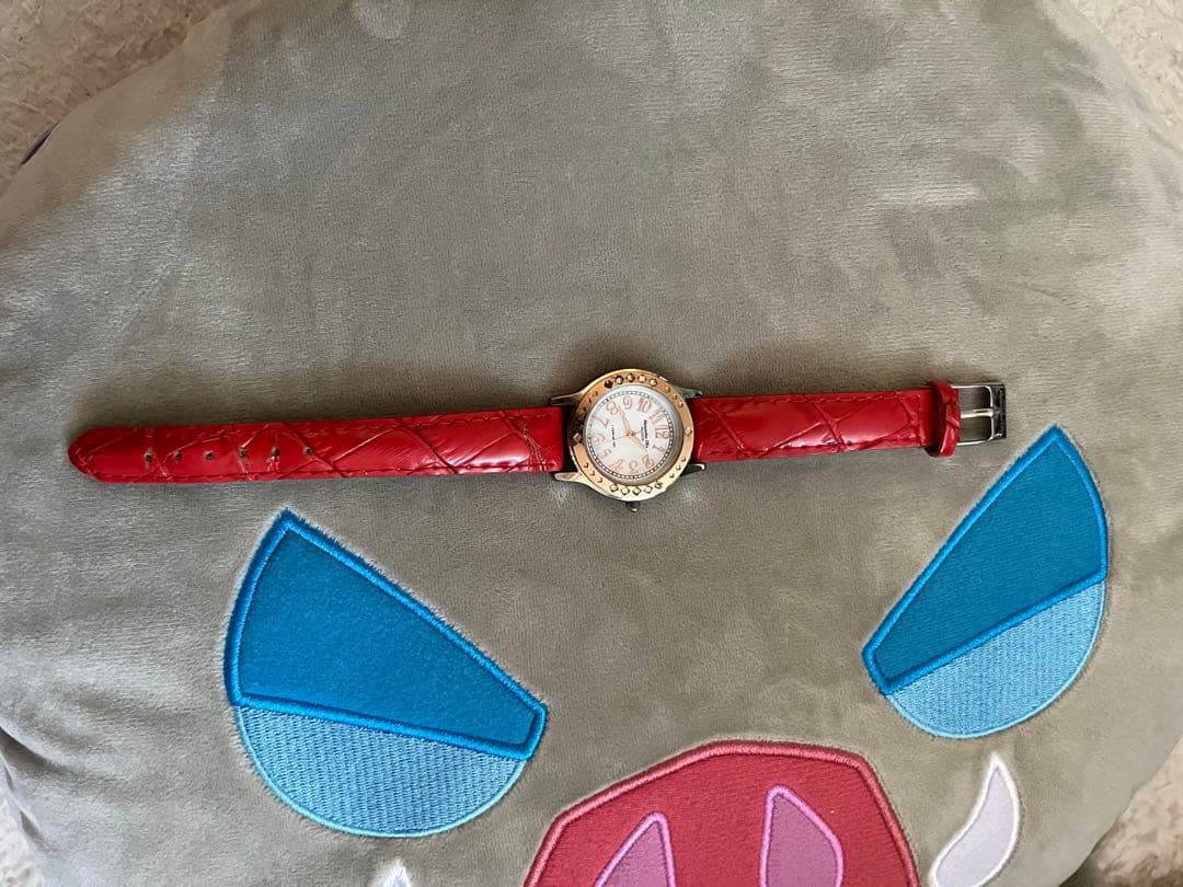 Alessandra Olla 腕時計　革バンド　赤