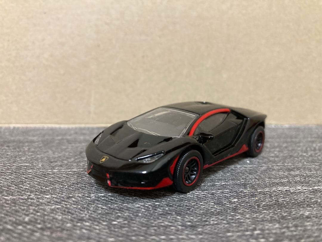 ランボルギーニ センテナリオ　マジョレット