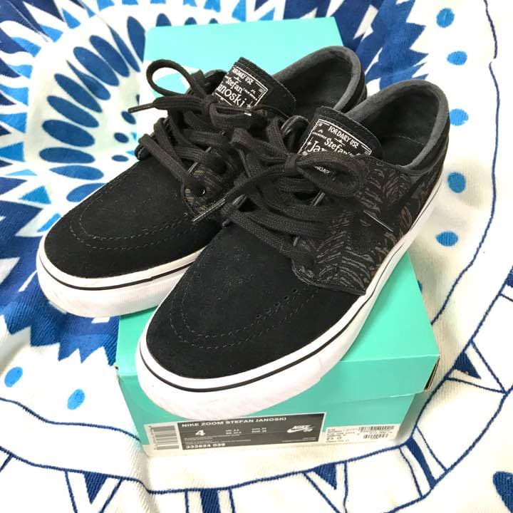 NIKE ナイキ ZOOM ステファン ジャノスキー スニーカー ブラック 23 by メルカリ