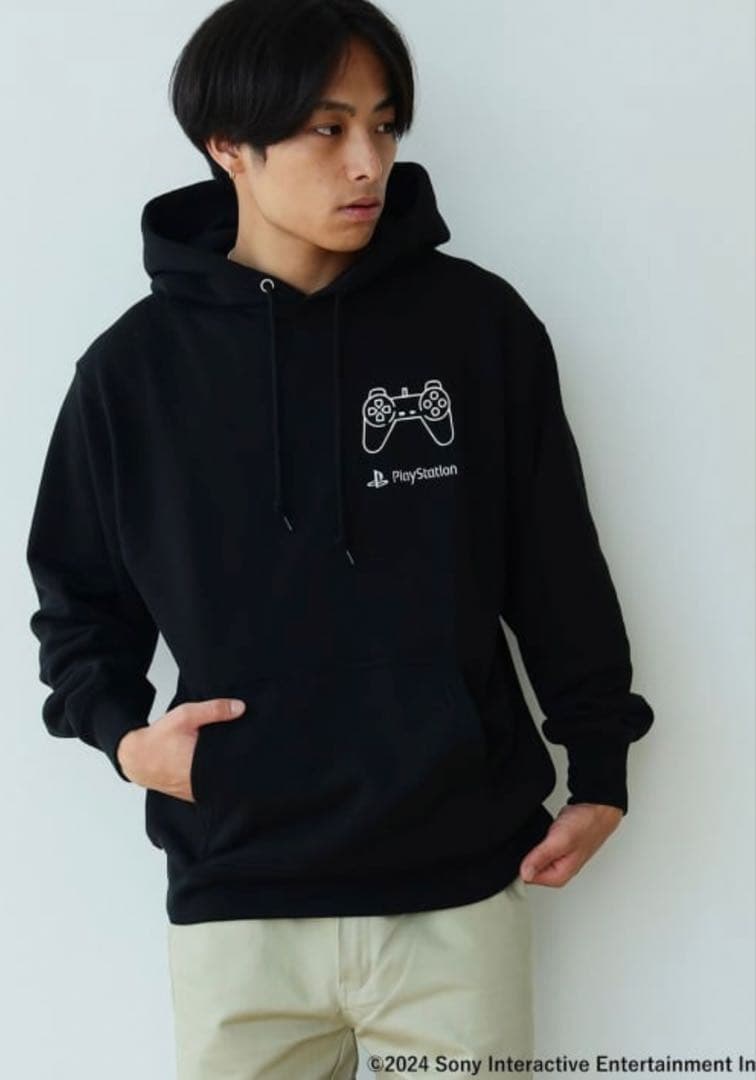 BEAMS PlayStation ブラックパーカー 未開封