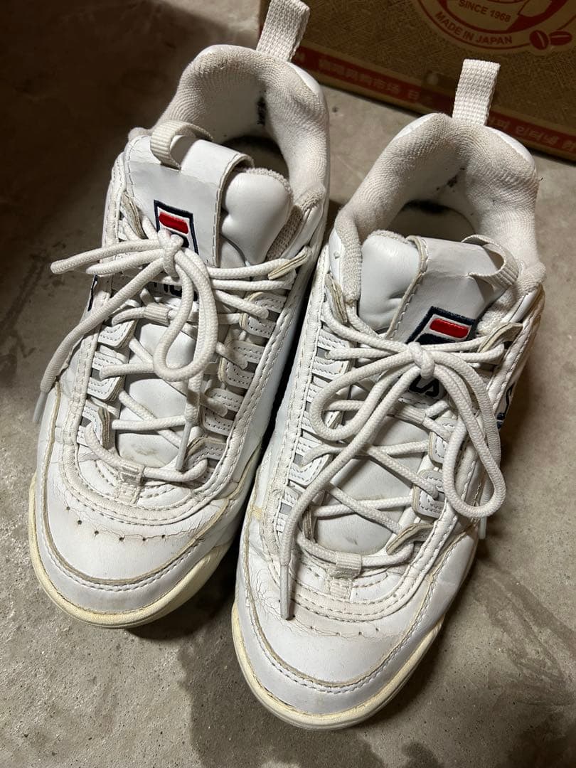 FILA Disruptor 2 ホワイト スニーカー　24.5cm
